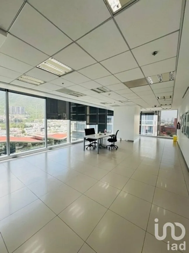 Oficina en Renta en Del Valle Oriente, San Pedro Garza García, Nuevo León | NEX-271957 | iad México | Foto 3 de 4