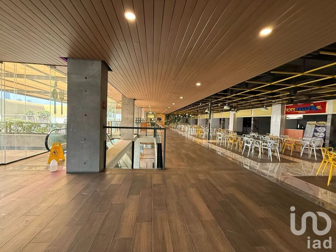 Local en Renta en Centro, Monterrey, Nuevo León | NEX-271967 | iad México | Foto 2 de 5