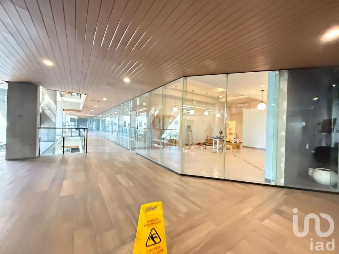 Local en Renta en Centro, Monterrey, Nuevo León | NEX-271969 | iad México | Foto 1 de 12