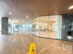 NEX-271969 - Local en Renta, con 232.54 m2 de construcción.