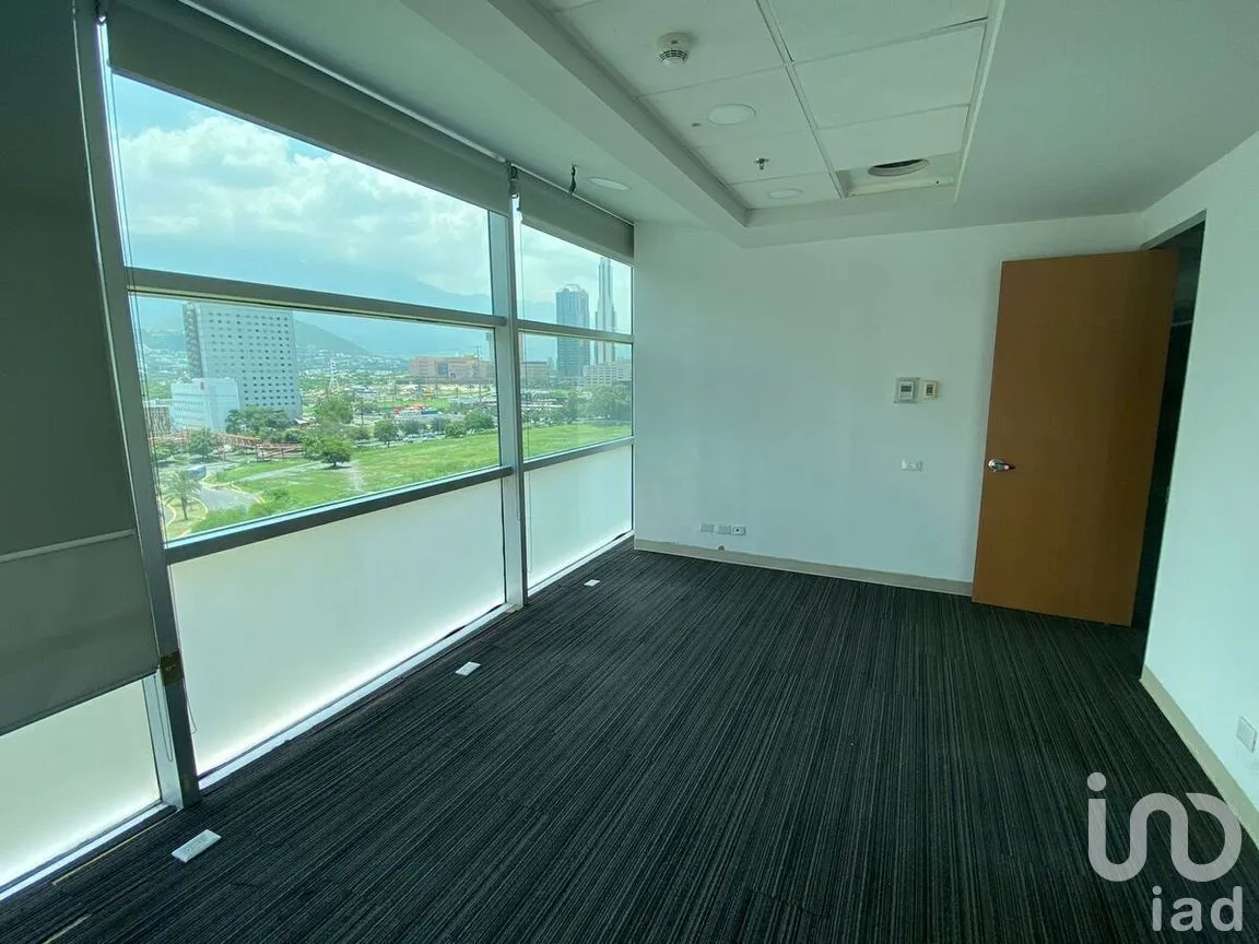 Oficina en Renta en Zona Valle Oriente, San Pedro Garza García, Nuevo León | NEX-272195 | iad México | Foto 3 de 8