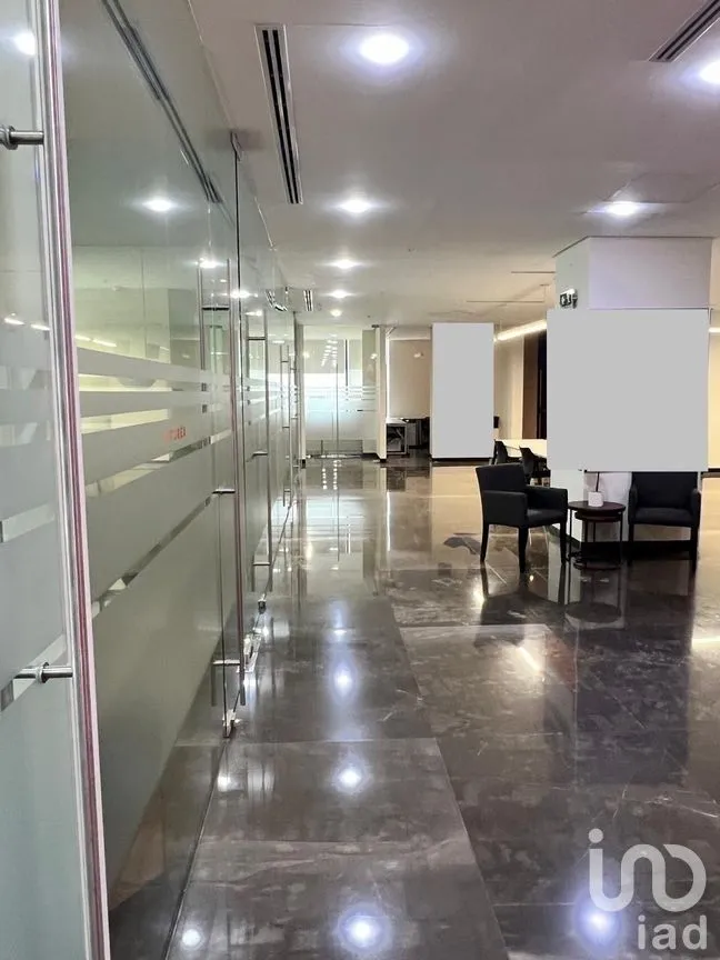 Oficina en Renta en Santa Engracia, San Pedro Garza García, Nuevo León | NEX-272200 | iad México | Foto 2 de 16