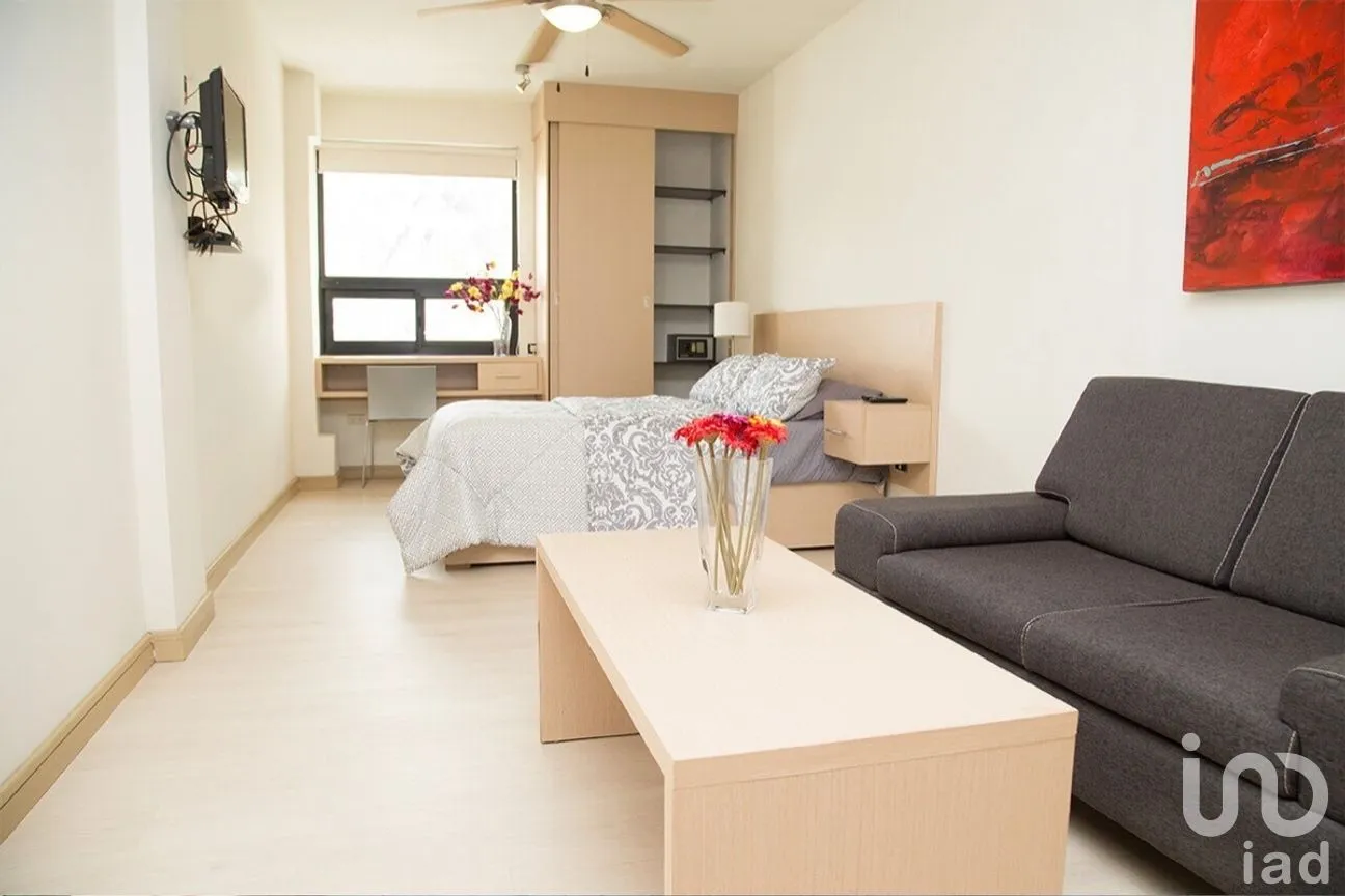 Departamento en Renta en Fuentes del Valle, San Pedro Garza García, Nuevo León | NEX-273351 | iad México | Foto 1 de 3