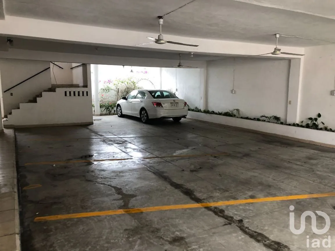 Casa en Venta en Aurora, Santa Catarina, Nuevo León | NEX-274626 | iad México | Foto 3 de 13