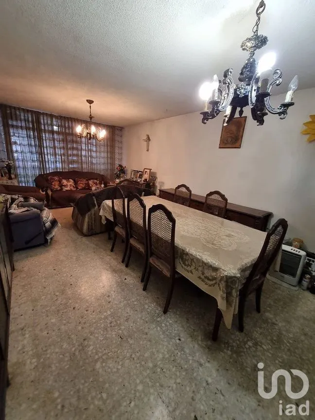 Casa en Venta en Mitras Sur, Monterrey, Nuevo León | NEX-290725 | iad México | Foto 3 de 9