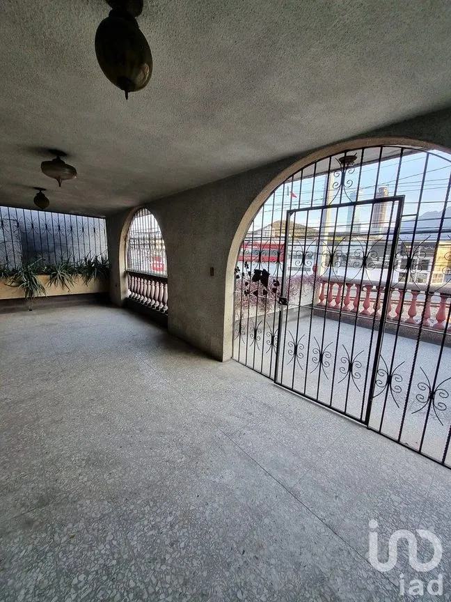 Casa en Venta en Mitras Sur, Monterrey, Nuevo León | NEX-290725 | iad México | Foto 4 de 9