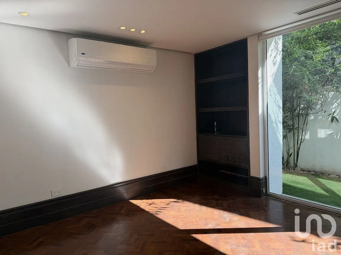 Casa en Renta en El Aguacatal, Santa Catarina, Nuevo León | NEX-293020 | iad México | Foto 3 de 11