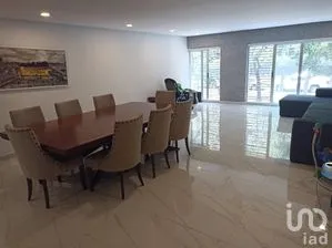 NEX-281387 - Departamento en Venta, con 2 recamaras, con 2 baños, con 160 m2 de construcción.