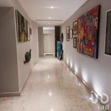 NEX-281433 - Departamento en Renta, con 2 recamaras, con 3 baños, con 250 m2 de construcción.