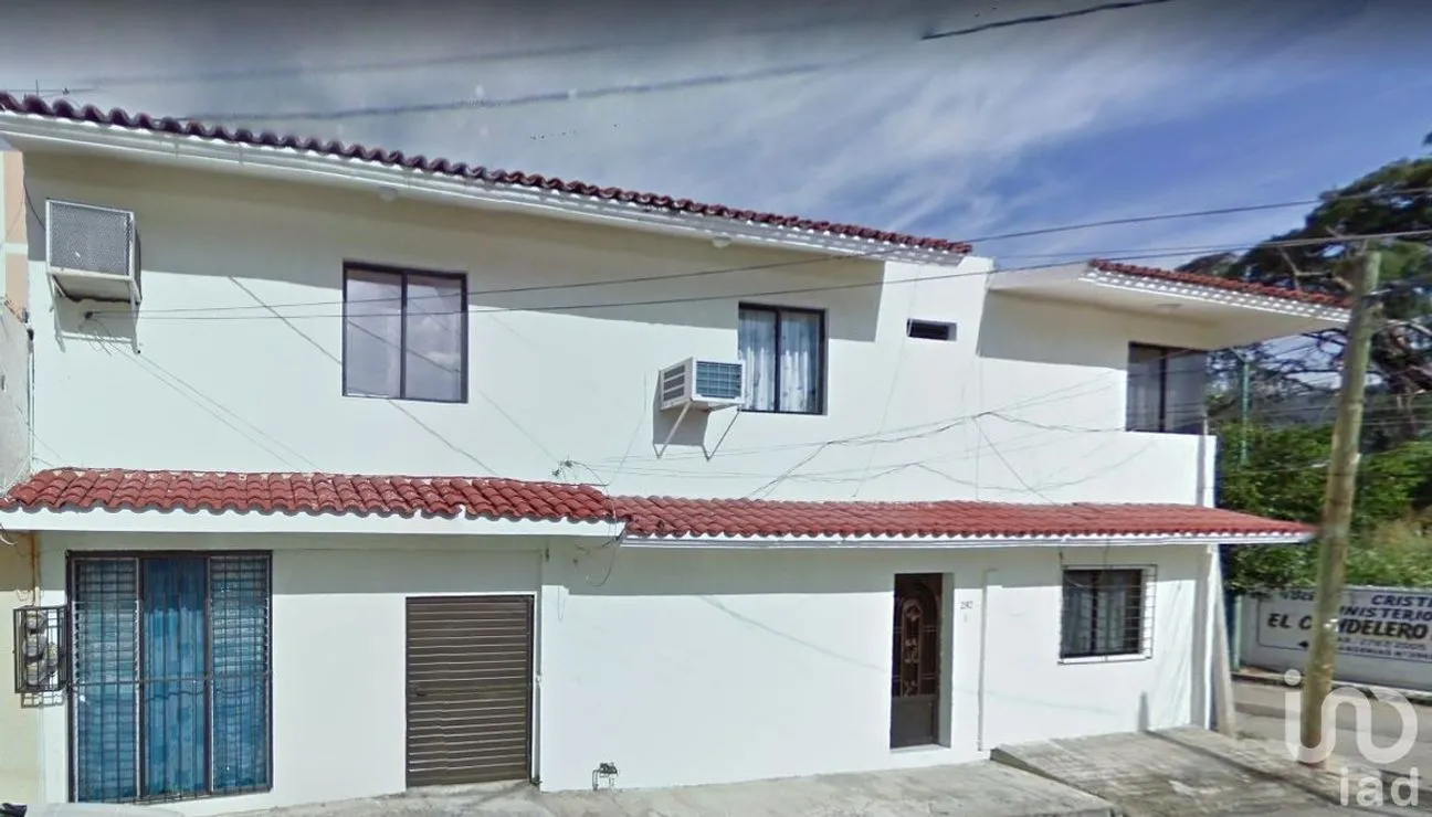 Casa en Venta en Jardines de Tuxtla, Tuxtla Gutiérrez, Chiapas | NEX-229699 | iad México | Foto 1 de 22