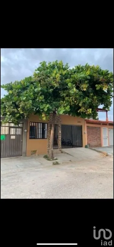 Casa en Venta en Real de Bosque, Tuxtla Gutiérrez, Chiapas | NEX-229712 | iad México | Foto 2 de 18