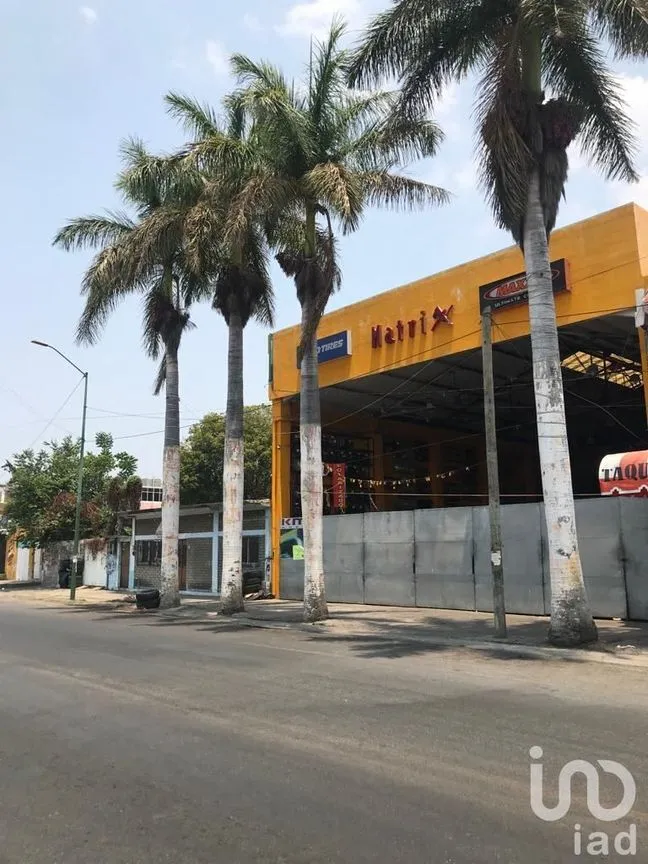 Local en Renta en Tuxtla Gutiérrez Centro, Tuxtla Gutiérrez, Chiapas | NEX-231633 | iad México | Foto 2 de 6