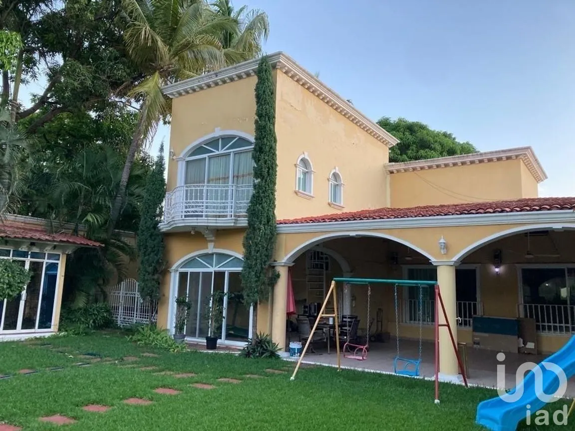 Casa en Venta en El Retiro, Tuxtla Gutiérrez, Chiapas | NEX-279912 | iad México | Foto 1 de 21