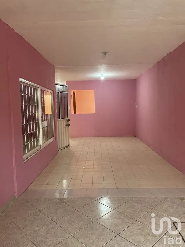Casa en Venta en La Salle 3a Sección, Tuxtla Gutiérrez, Chiapas | NEX-279961 | iad México | Foto 4 de 22