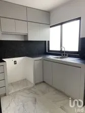 NEX-279974 - Casa en Venta, con 3 recamaras, con 3 baños, con 213 m2 de construcción en Ampliación Pomarrosa, CP 29014, Chiapas.