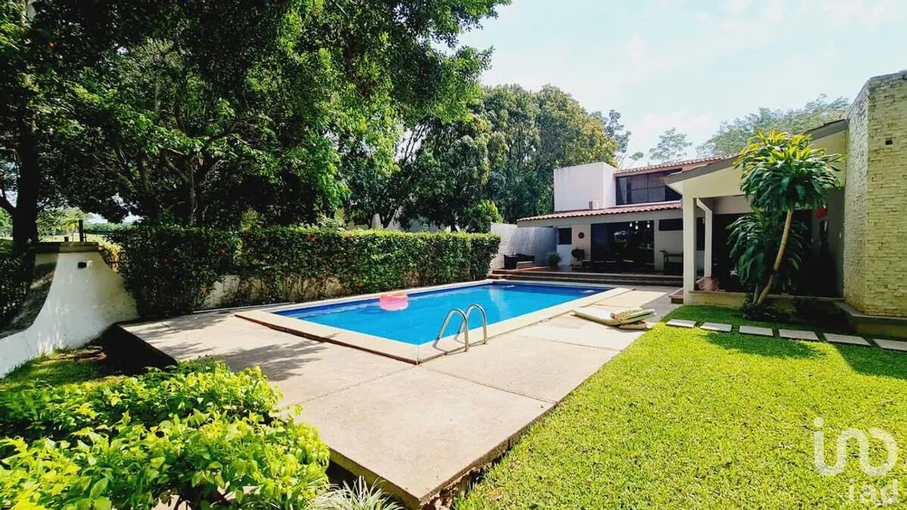 Casa en Venta en Club de Golf Campestre, Tuxtla Gutiérrez, Chiapas | NEX-280008 | iad México | Foto 3 de 18