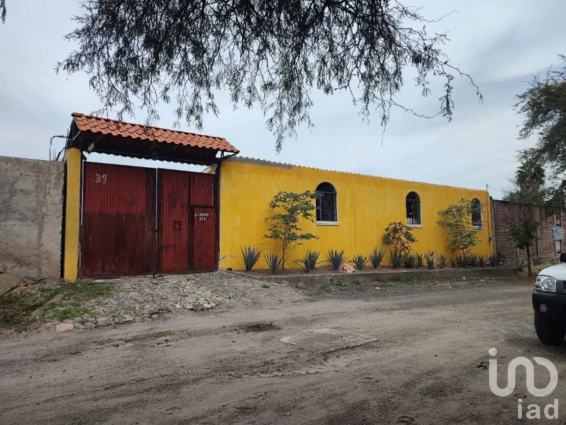 Casa en Venta en Santa Rosa (La Hacienda de Santa Rosa), Ixtlahuacán de los Membrillos, Jalisco | NEX-199998 | iad México | Foto 1 de 19