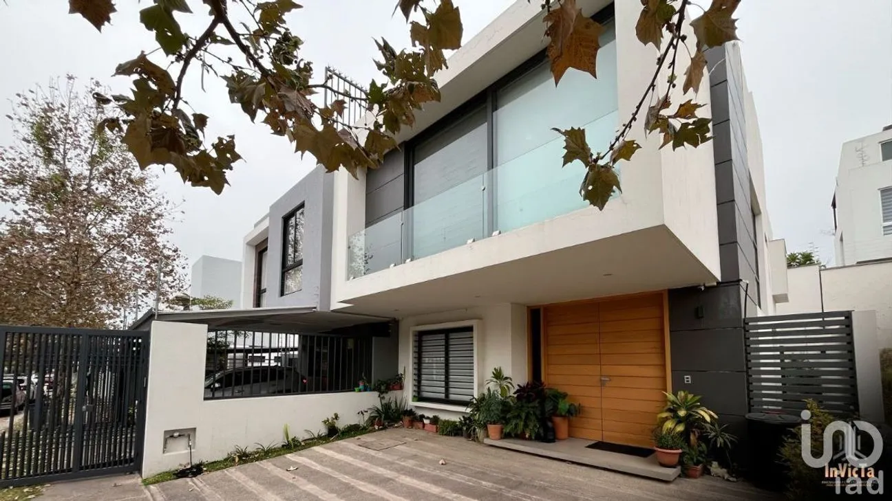 Casa en Venta en Bosques Vallarta, Zapopan, Jalisco | NEX-229512 | iad México | Foto 2 de 25