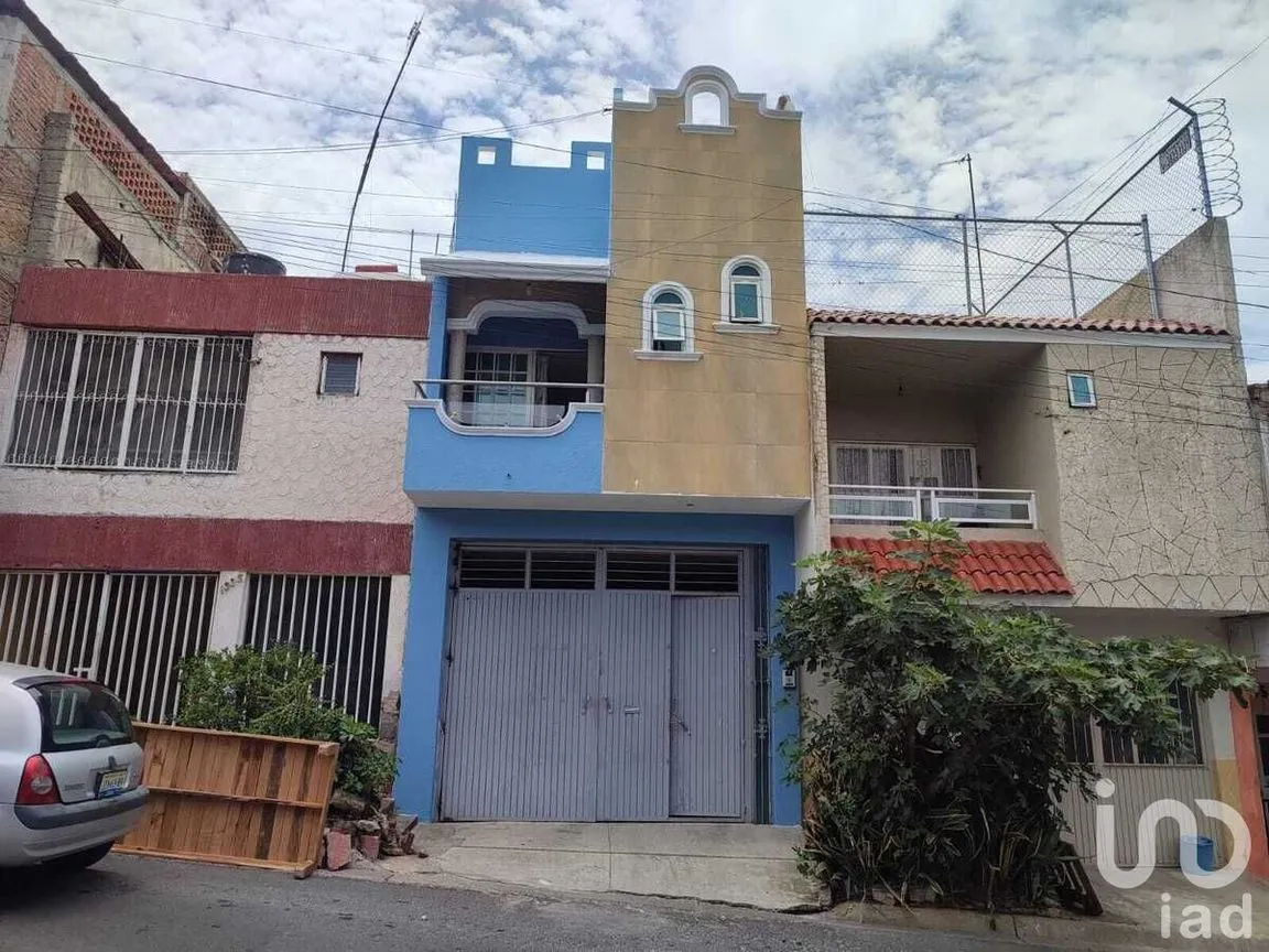 Casa en Venta en Santa Cecilia 2a. Sección, Guadalajara, Jalisco | NEX-229519 | iad México | Foto 1 de 36