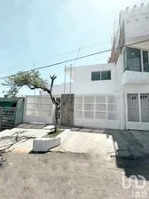 NEX-229520 - Casa en Venta, con 2 recamaras, con 2 baños, con 134 m2 de construcción en Las Águilas, CP 45080, Jalisco.