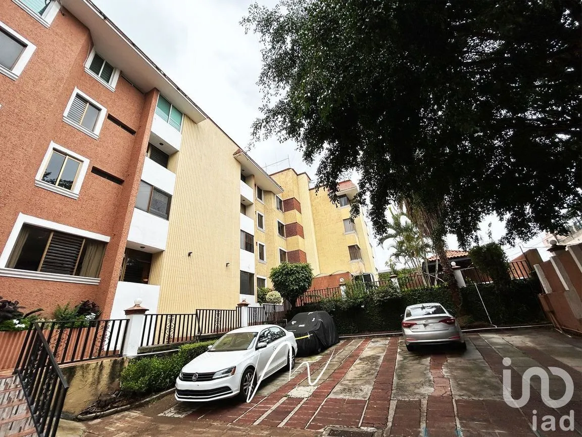 Departamento en Venta en Jacarandas, Zapopan, Jalisco | NEX-229522 | iad México | Foto 2 de 40