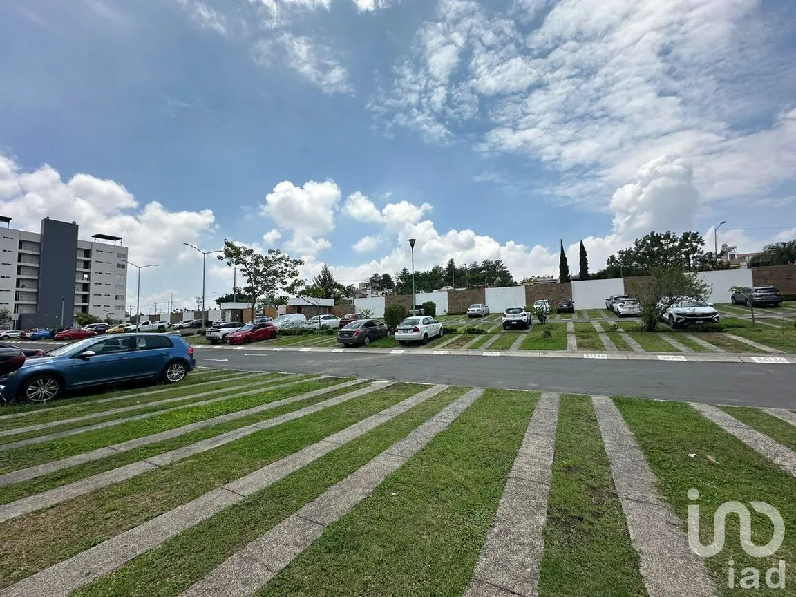 Departamento en Venta en Cañadas de San Lorenzo, Zapopan, Jalisco | NEX-229523 | iad México | Foto 3 de 47