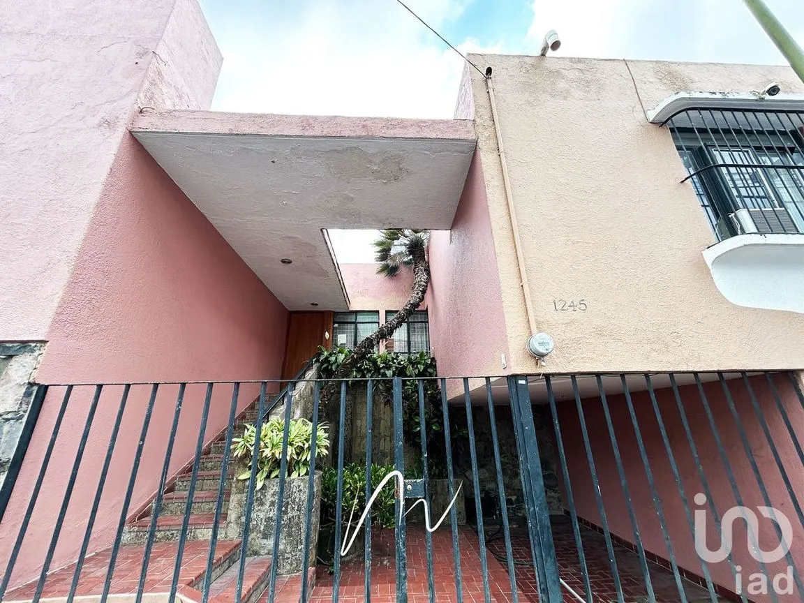 Casa en Renta en Ladrón de Guevara, Guadalajara, Jalisco | NEX-229526 | iad México | Foto 1 de 35