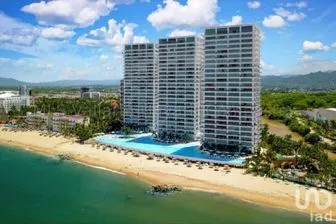 NEX-231732 - Departamento en Venta, con 3 recamaras, con 3 baños, con 223 m2 de construcción en Zona Hotelera Norte, CP 48333, Jalisco.