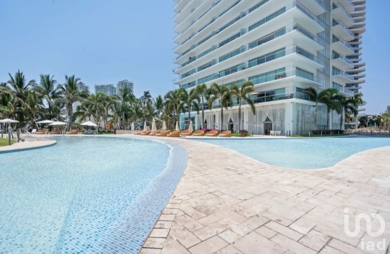 Departamento en Venta en Zona Hotelera Norte, Puerto Vallarta, Jalisco | NEX-231818 | iad México | Foto 32 de 38
