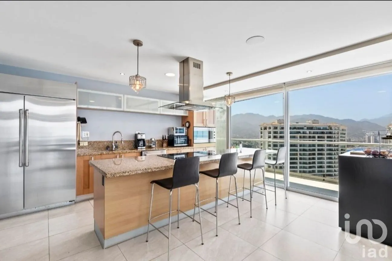 Departamento en Venta en Zona Hotelera Norte, Puerto Vallarta, Jalisco | NEX-231818 | iad México | Foto 7 de 38