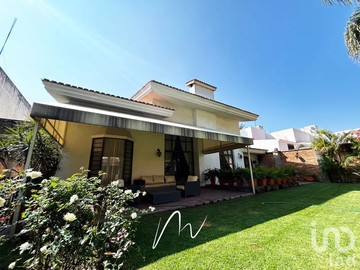 Casa en Venta en Lomas Del Valle, Zapopan, Jalisco | NEX-269797 | iad México | Foto 2 de 41