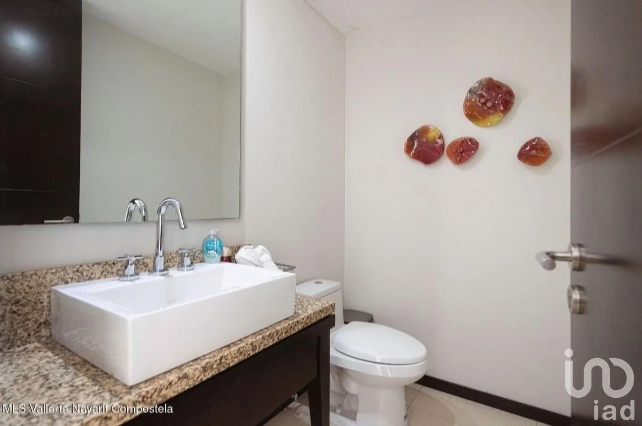 Departamento en Venta en Zona Hotelera Norte, Puerto Vallarta, Jalisco | NEX-271194 | iad México | Foto 16 de 17