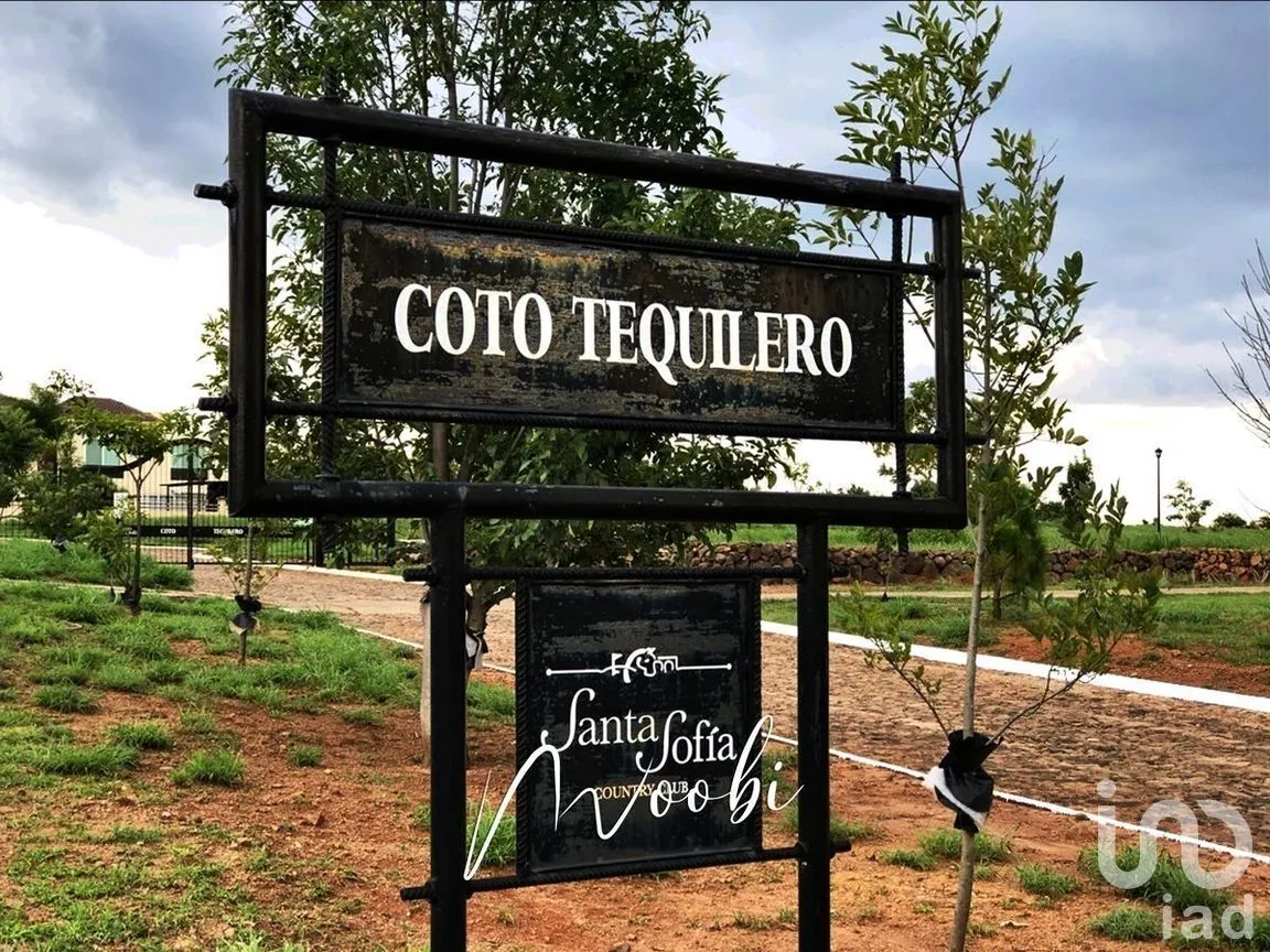 Terreno en Venta en Santa Sofía Hacienda Country Club, El Arenal, Jalisco | NEX-272655 | iad México | Foto 16 de 19