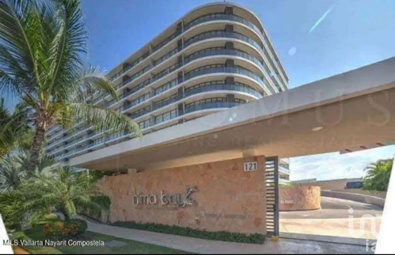 Departamento en Venta en Marina Vallarta, Puerto Vallarta, Jalisco | NEX-276082 | iad México | Foto 1 de 17