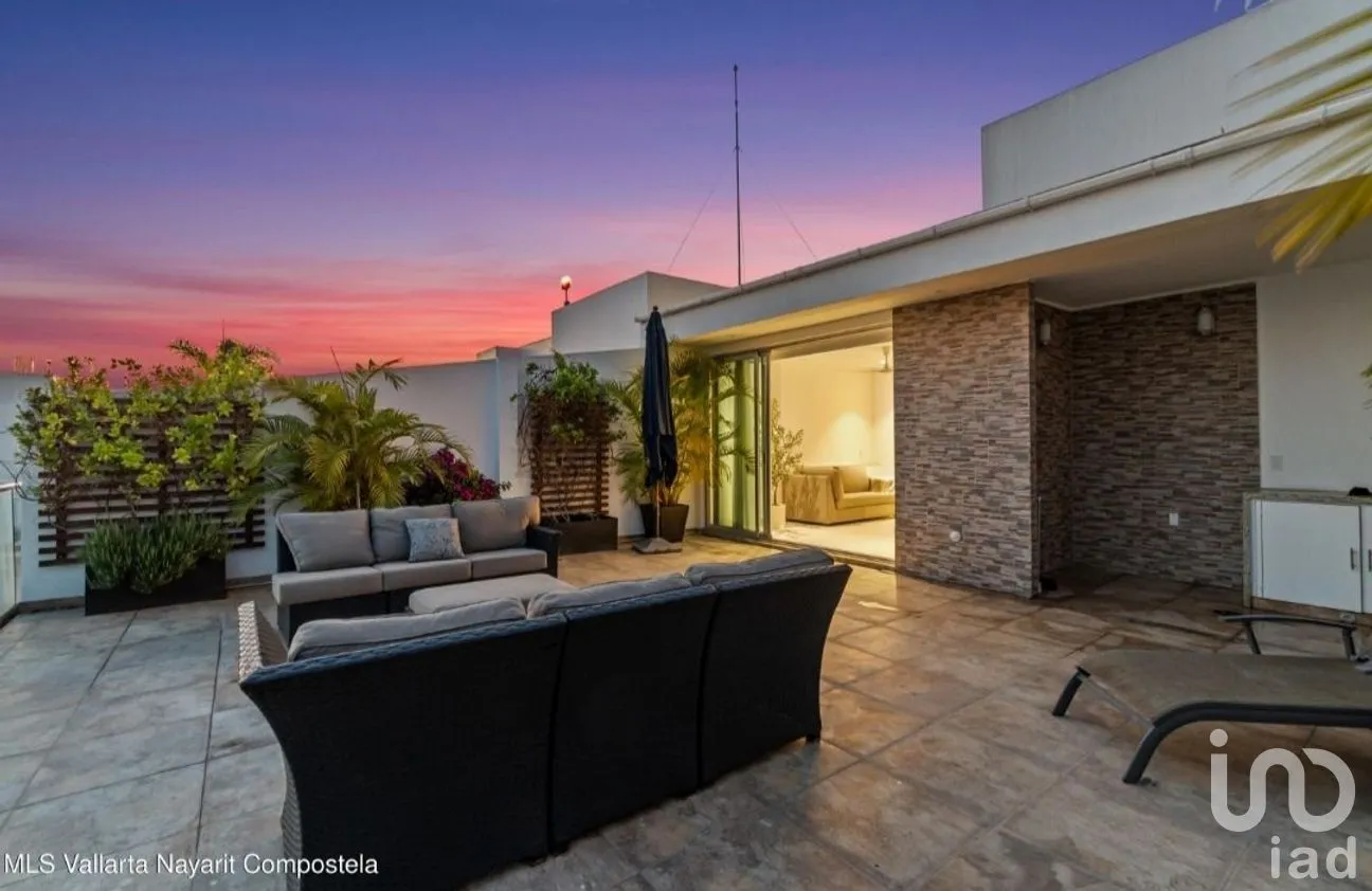 Departamento en Venta en Zona Hotelera Norte, Puerto Vallarta, Jalisco | NEX-280303 | iad México | Foto 24 de 26