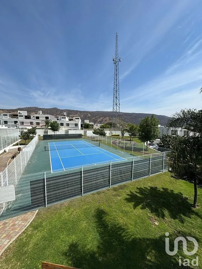Casa en Venta en Arbolada Bosques de Santa Anita, Tlajomulco de Zúñiga, Jalisco | NEX-283048 | iad México | Foto 12 de 16