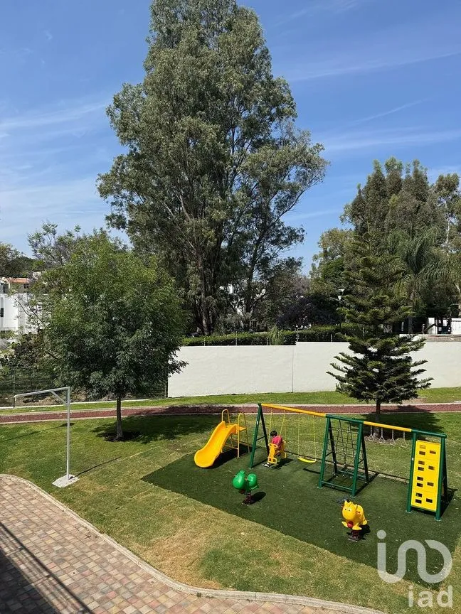 Casa en Venta en Arbolada Bosques de Santa Anita, Tlajomulco de Zúñiga, Jalisco | NEX-283048 | iad México | Foto 14 de 16