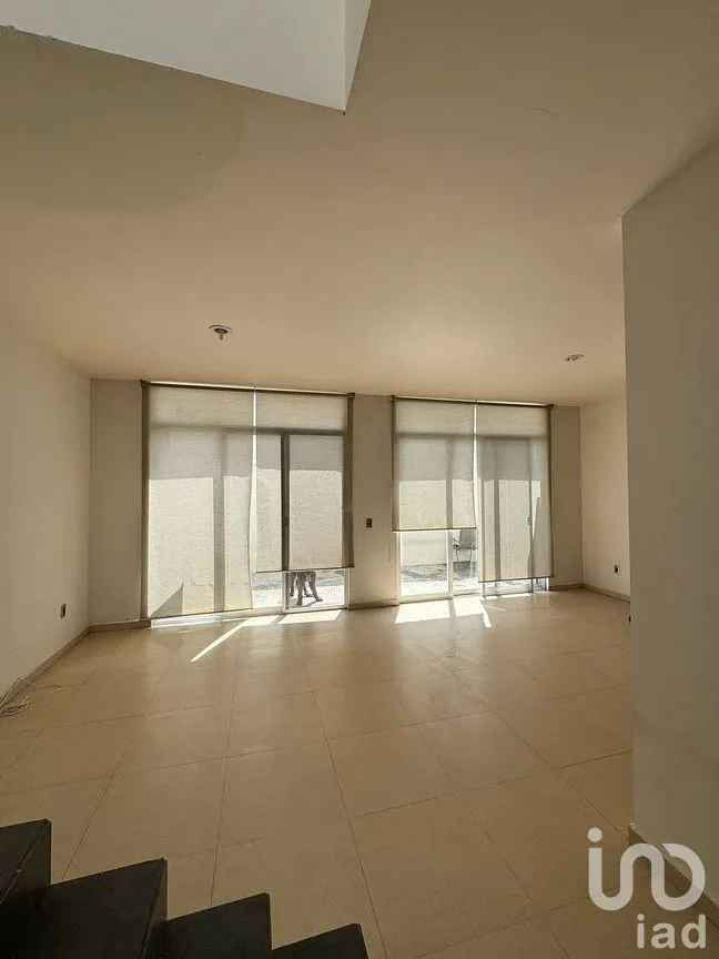 Casa en Venta en Arbolada Bosques de Santa Anita, Tlajomulco de Zúñiga, Jalisco | NEX-283048 | iad México | Foto 3 de 16
