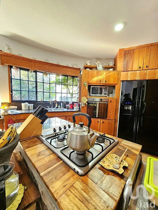 Casa en Venta en La Venta Del Astillero, Zapopan, Jalisco | NEX-288249 | iad México | Foto 1 de 44