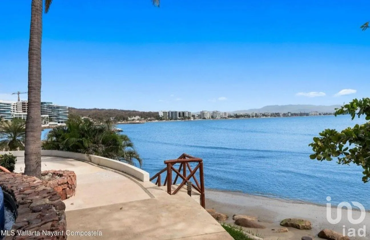 Departamento en Venta en Cruz de Huanacaxtle, Bahía de Banderas, Nayarit | NEX-290473 | iad México | Foto 33 de 36