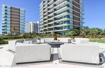 NEX-295453 - Departamento en Venta, con 3 recamaras, con 3 baños, con 241.56 m2 de construcción.