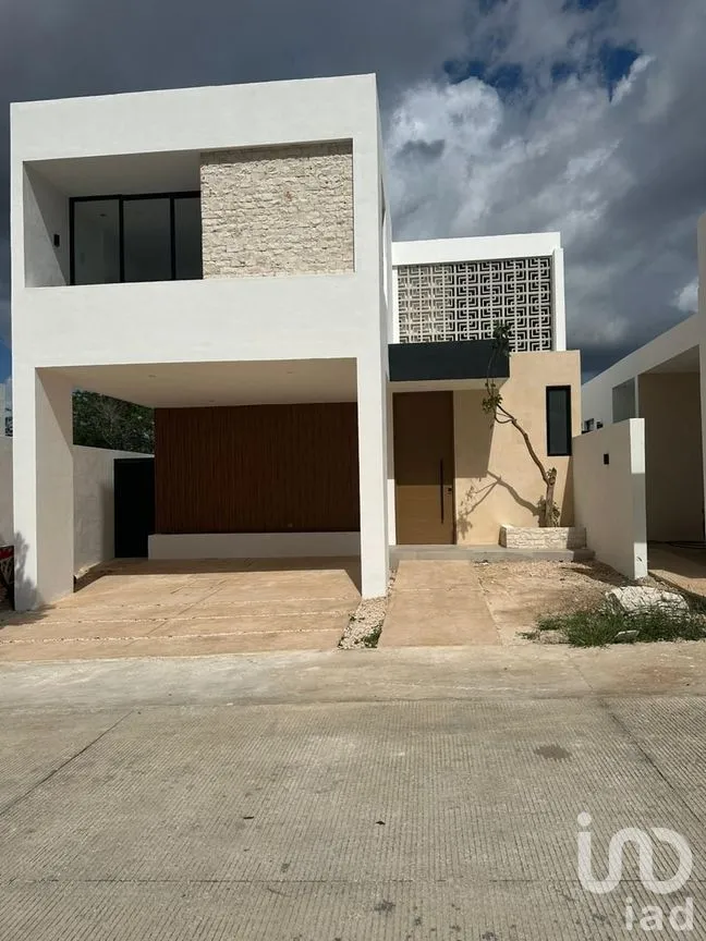 Casa en Venta en Conkal, Conkal, Yucatán | NEX-227197 | iad México | Foto 1 de 29