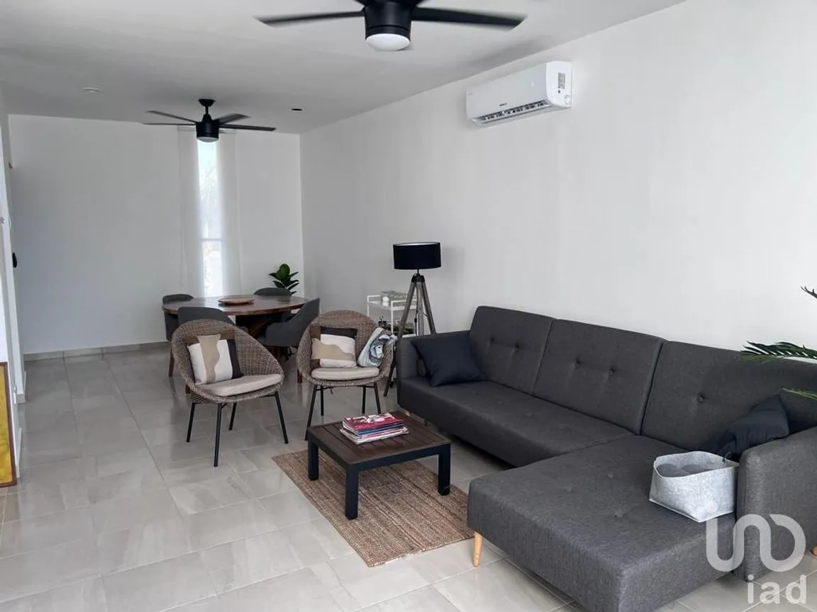 Departamento en Renta en Royal del Parque, Mérida, Yucatán | NEX-229918 | iad México | Foto 1 de 10