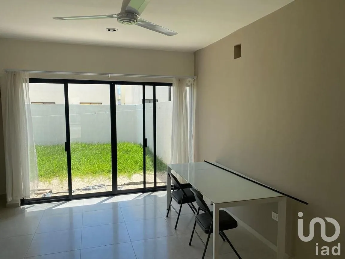 Casa en Venta en Tixcacal Opichen, Mérida, Yucatán | NEX-231710 | iad México | Foto 2 de 16
