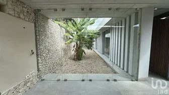 NEX-291348 - Oficina en Venta, con 1 baño, con 217.38 m2 de construcción en Diaz Ordaz, CP 97130, Yucatán.