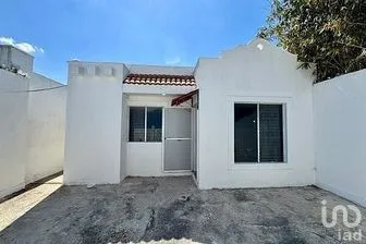 NEX-296278 - Casa en Venta, con 2 recamaras, con 1 baño, con 70 m2 de construcción.