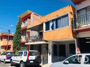 NEX-282745 - Casa en Venta, con 6 recamaras, con 3 baños, con 211 m2 de construcción.