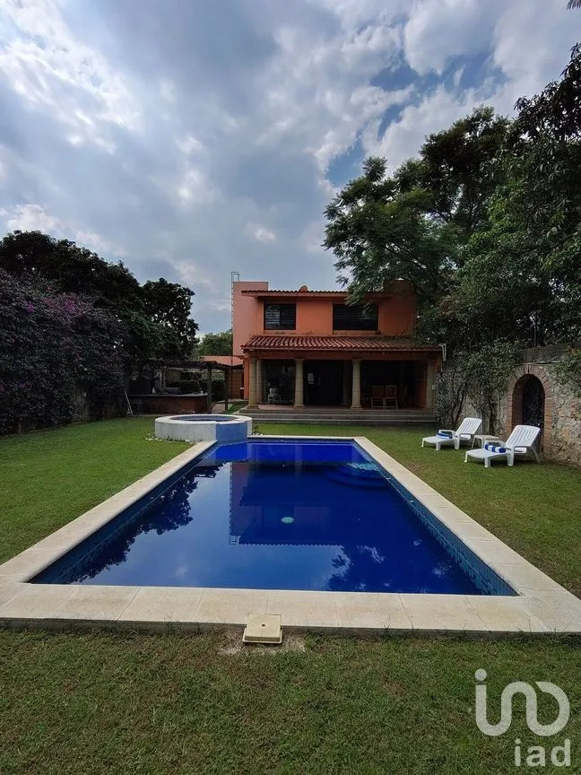 Casa en Venta en Lomas de Jiutepec, Jiutepec, Morelos | NEX-282945 | iad México | Foto 1 de 28