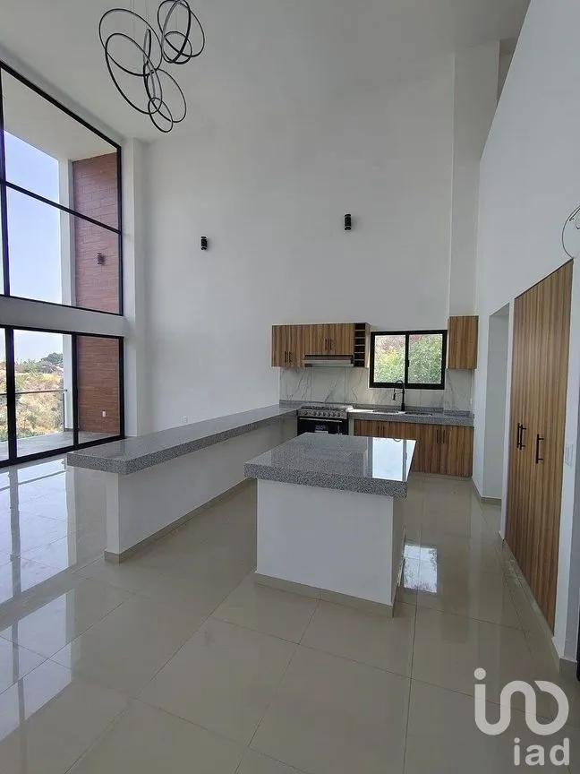 Casa en Venta en Lomas de Tetela, Cuernavaca, Morelos | NEX-288719 | iad México | Foto 2 de 26