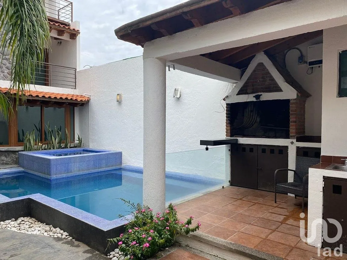 Casa en Venta en Lomas de Zompantle, Cuernavaca, Morelos | NEX-292912 | iad México | Foto 3 de 9